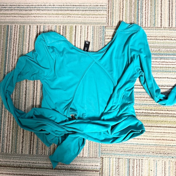 Savvi Riley Wrap Top - Picture 10 of 12